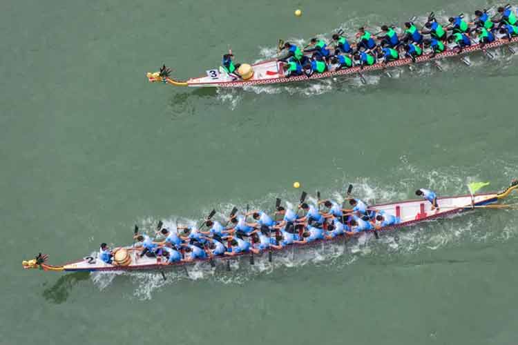 Dragon Boat Racing