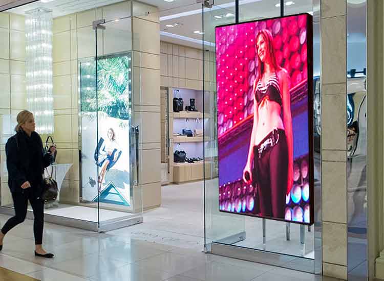 What are the Features of Digital Window Display