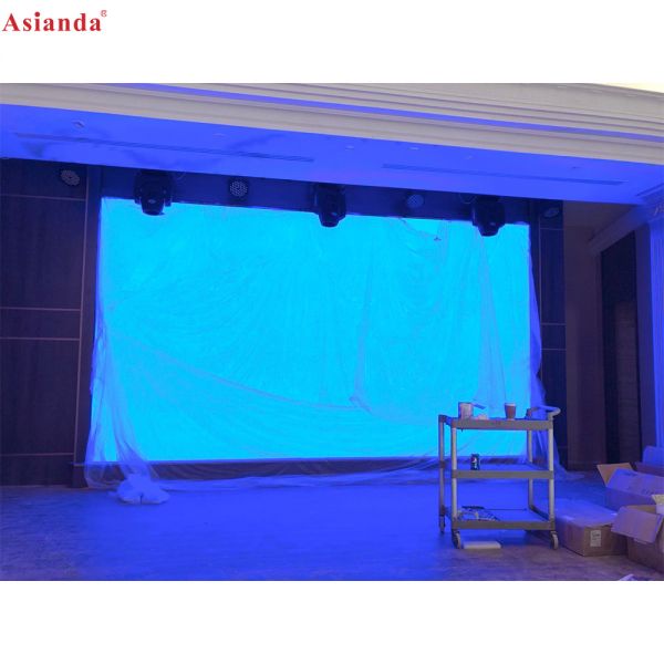 Indoor small pitch LED video wall